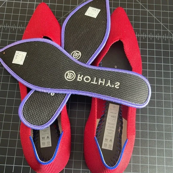 Rothy's The Point Red with Leopard Insoles Size 8.5 (no packaging included) - Picture 4 of 6
